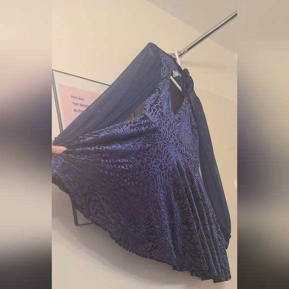 Blackmilk Navy burned velvet dress. L - Picture 6 of 10